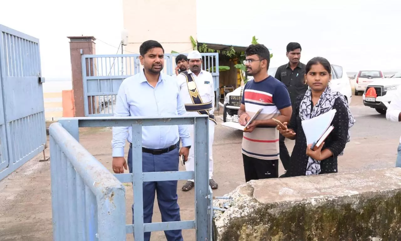 Patients Shifted as Godavari Rises in Mancherial