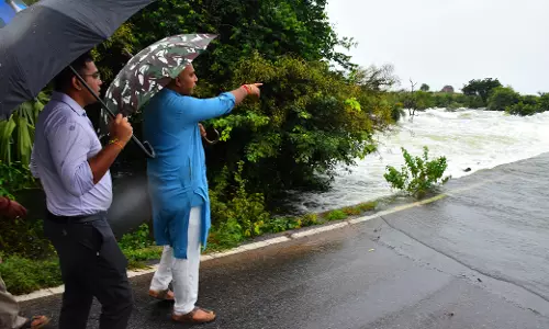 Heavy Rain: One Missing, Five Trapped in Sircilla Heavy Rain: One Missing, Five Trapped in Sircilla