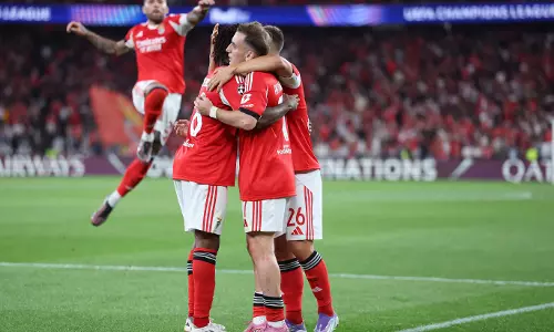 Benfica Edges Past Mourinhos Fenerbahce To Complete 36-team Champions League Lineup
