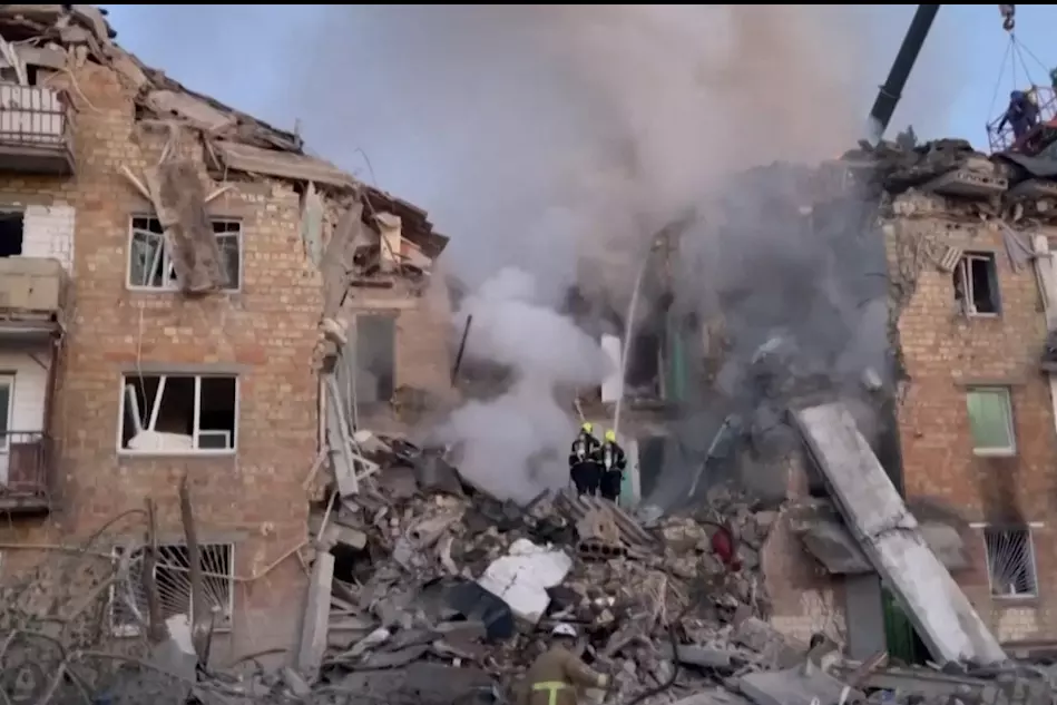 Major Russian Drone, Missile Attack On Kyiv Kills At Least 21 People Major Russian Drone, Missile Attack On Kyiv Kills At Least 21 People