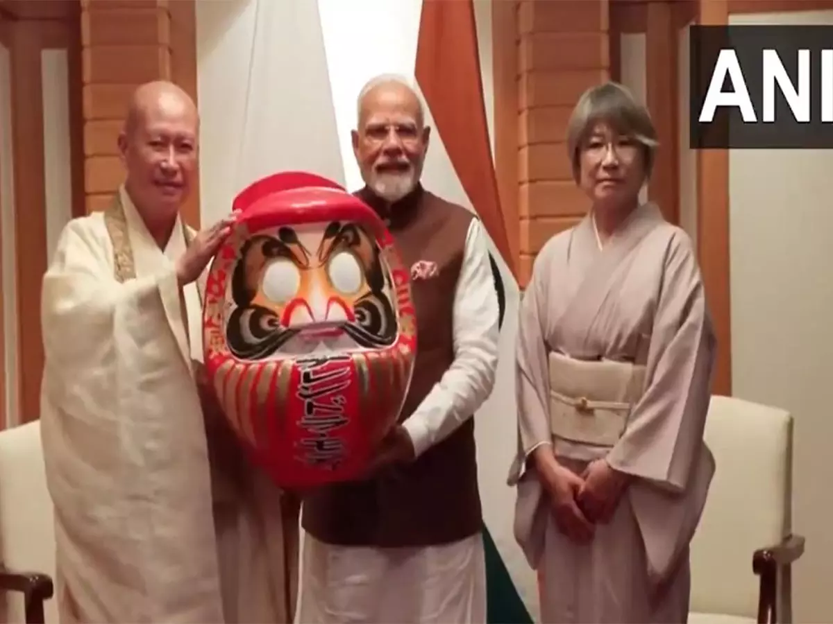 Modi Gifted With Traditional Daruma Doll During His Japan Visit