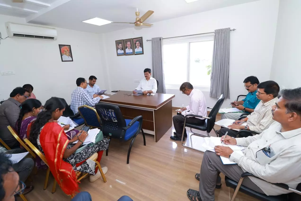 Ponguleti Warns Against Irregularities In Urea Distribution