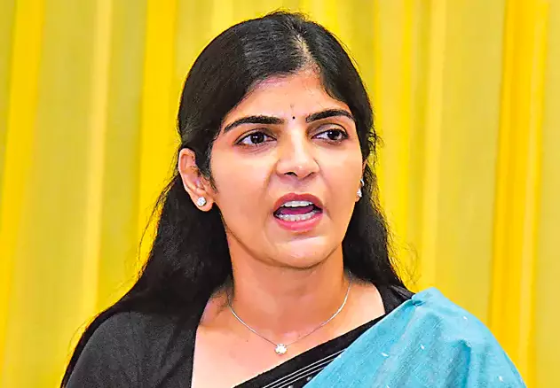 Women Urged To Turn Entrepreneurs, Says Womens Commission chief