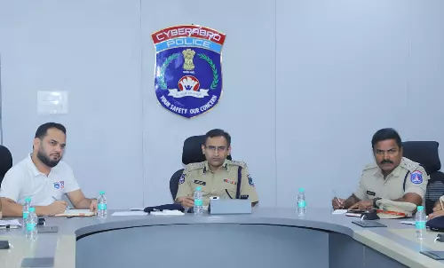 Staggering School Timings Can Reduce Traffic Woes: Cyberabad Police Staggering School Timings Can Reduce Traffic Woes: Cyberabad Police