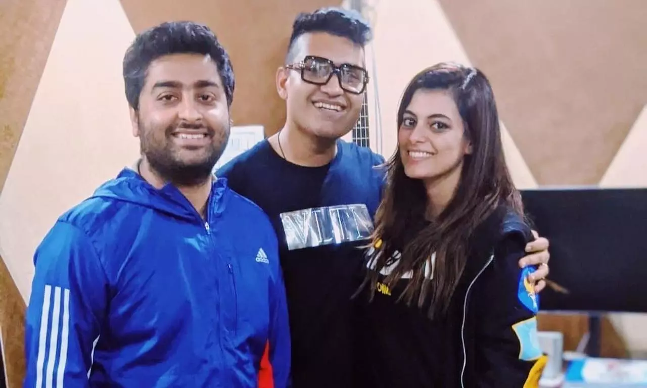 Shahrukh Khan Lauds New Song From The Ba***ds Of Bollywood