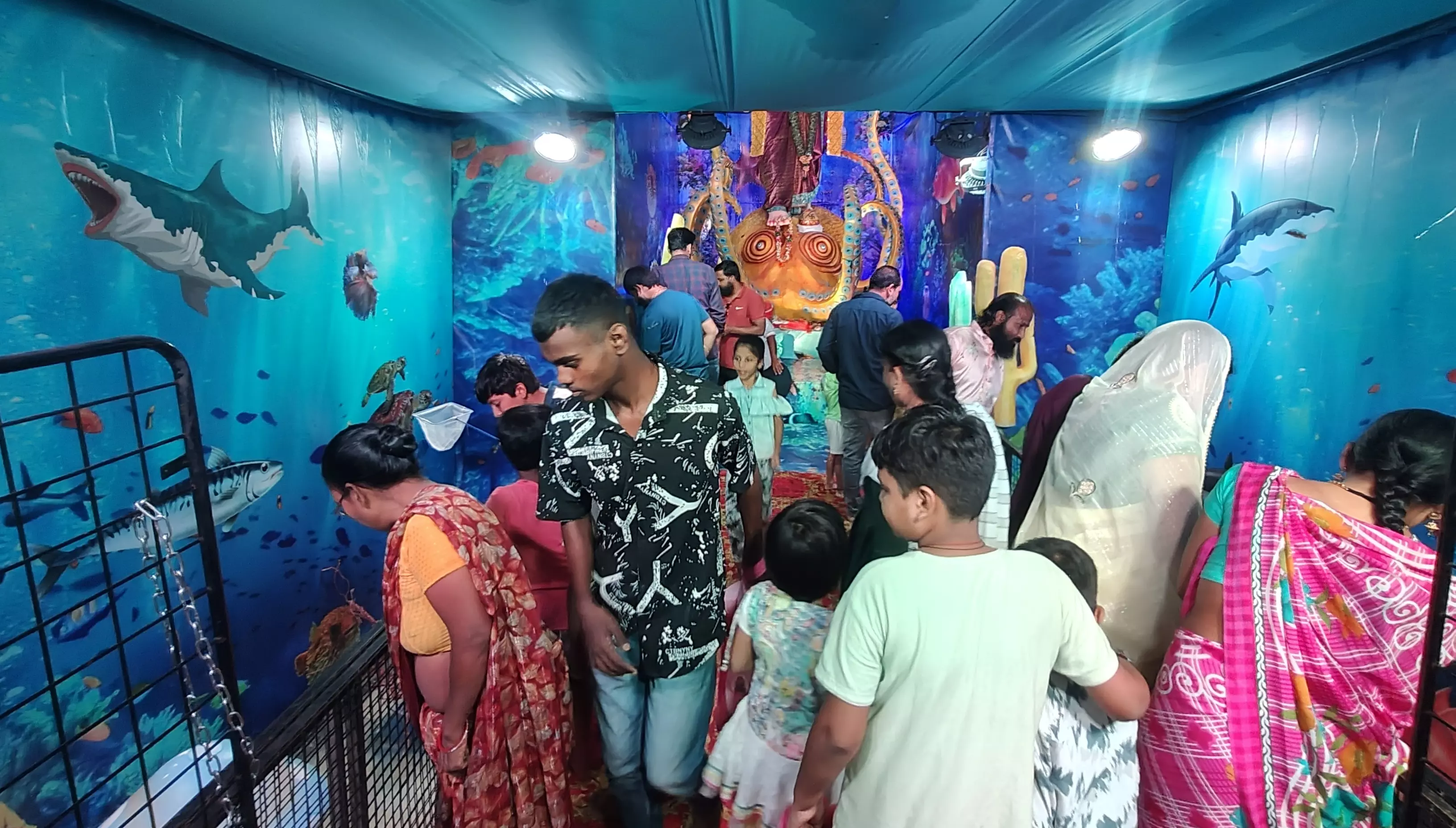 Unique Ganesh Pandals Draw Huge Crowds In Hyd