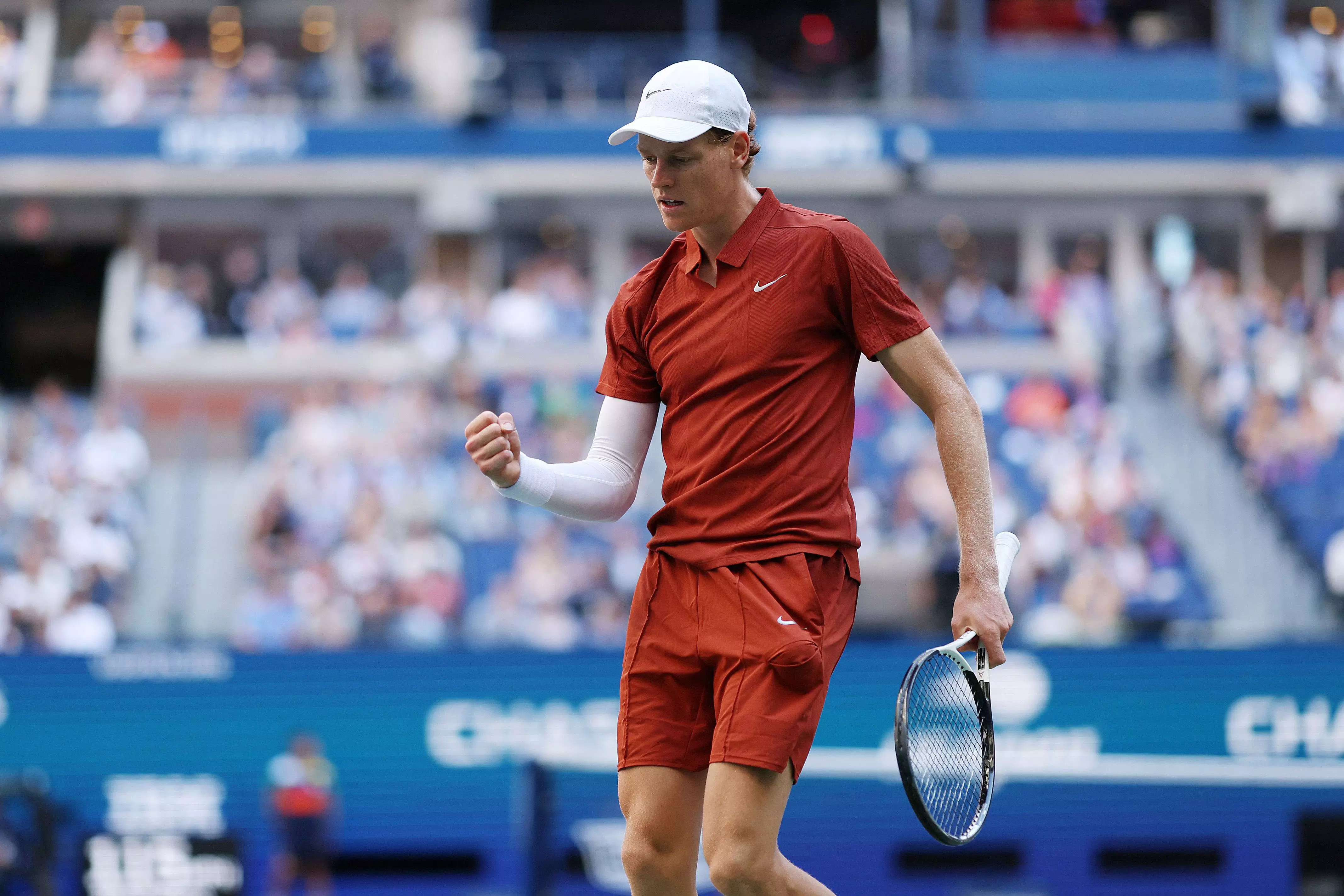 Sinner, Swiatek Tested at US Open as Gauff Sets Up Osaka Showdown