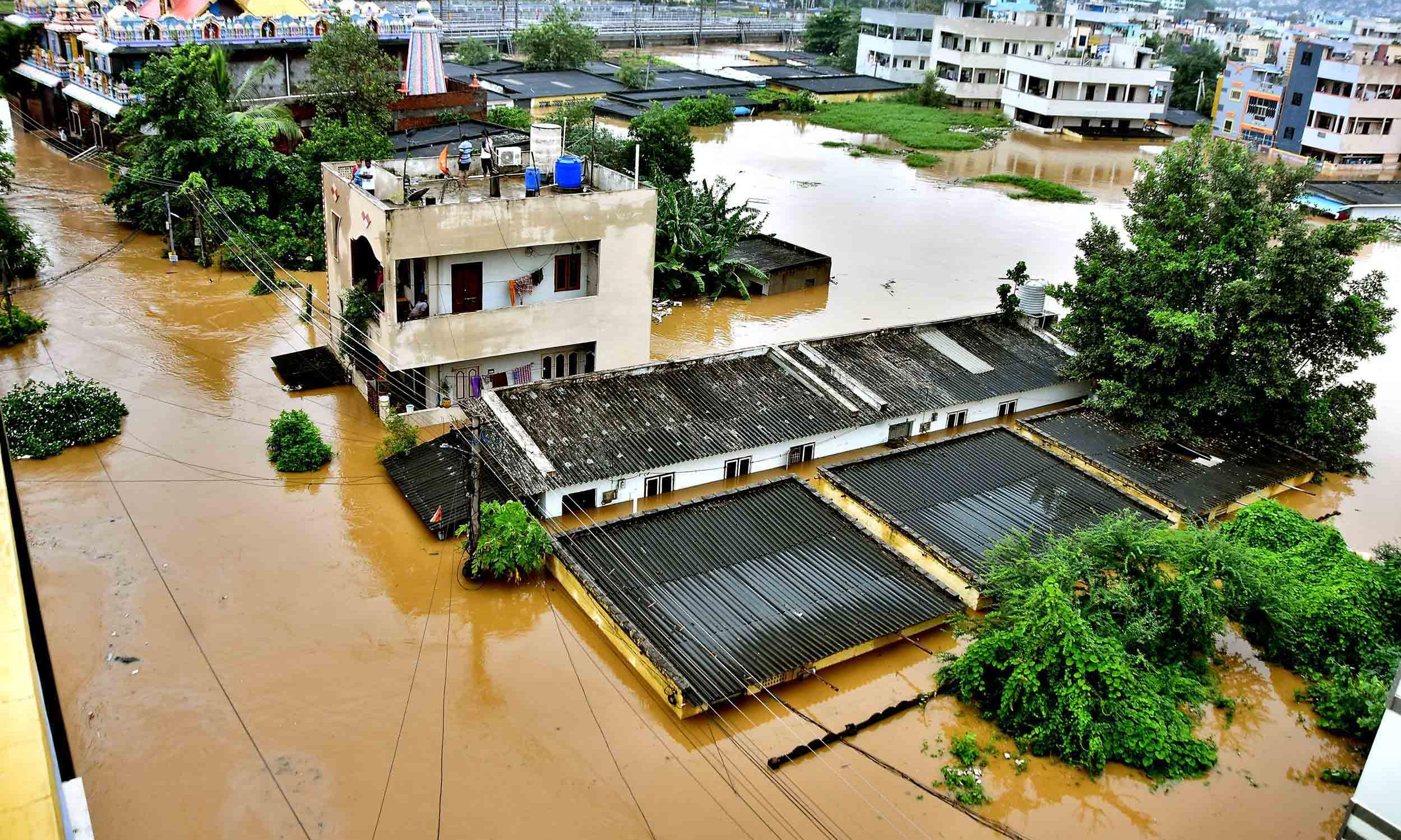 Chief Minister Directs Speedy Flood Damage Repairs, Compensation