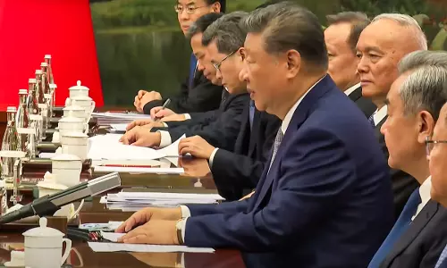 India, China Should Handle Ties from Long-Term Perspective: Xi to Modi