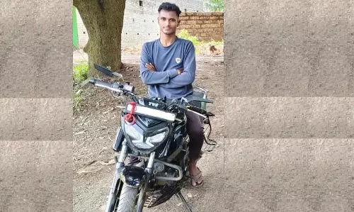 Odisha: Travel Vlogger’s Brother Found Dead On Railway Tracks, Police Suspect Suicide Odisha: Travel Vlogger’s Brother Found Dead On Railway Tracks, Police Suspect Suicide