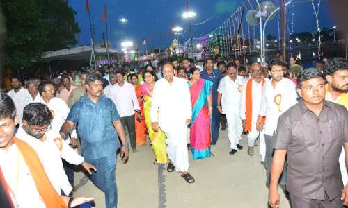 Ganesh Festivals Unite Devotion With Patriotism: Venkaiah Naidu Ganesh Festivals Unite Devotion With Patriotism: Venkaiah Naidu