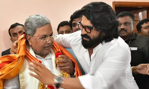 Ram Charan Meets Karnataka CM Siddaramaiah