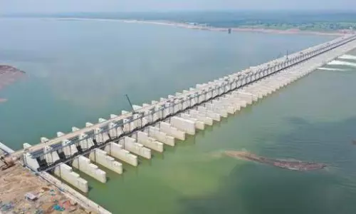 Ghose Report Says Rebuild Medigadda Block 7 Ghose Report Says Rebuild Medigadda Block 7