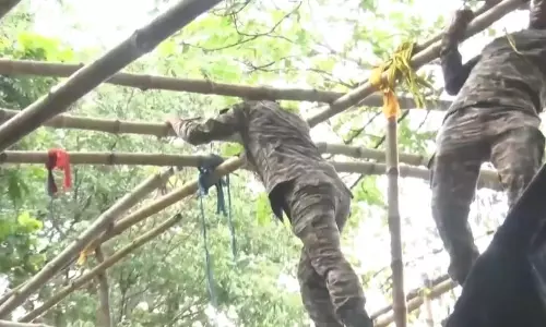 West Bengal: Army Troops Dismantle TMC Stage West Bengal: Army Troops Dismantle TMC Stage