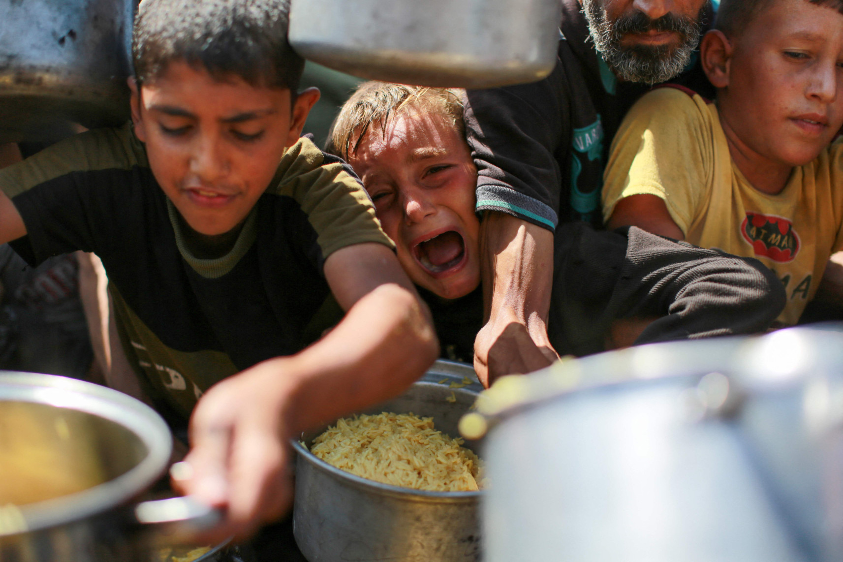 UK Outraged by Israel's Gaza Aid Curbs, Plans Evacuations