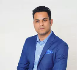 Engineering Excellence in Enterprise Data Transformation: How Prateek Panigrahy Delivered a Flawless Cloud Migration