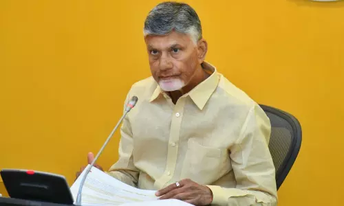 Ample Urea Available, Assures Naidu; Condemns False Campaign Ample Urea Available, Assures Naidu; Condemns False Campaign