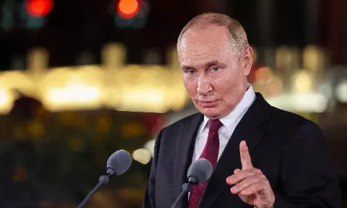 End War Via Talks or I Will End it By Force: Putin Tells Ukraine