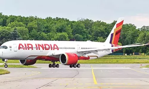 Air India’s Mumbai-Newark Flight Returns Mid-Air Over Suspected Technical Issue Air India’s Mumbai-Newark Flight Returns Mid-Air Over Suspected Technical Issue