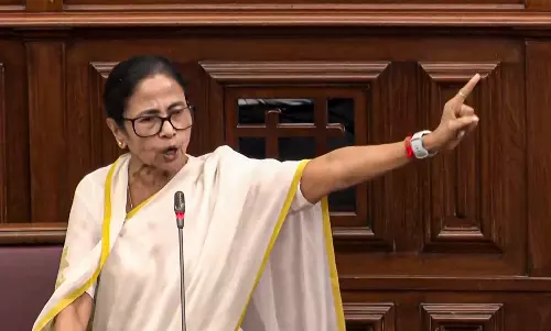 Huge Chaos in West Bengal Assembly as Didi Calls BJP Vote Chor Huge Chaos in West Bengal Assembly as Didi Calls BJP Vote Chor