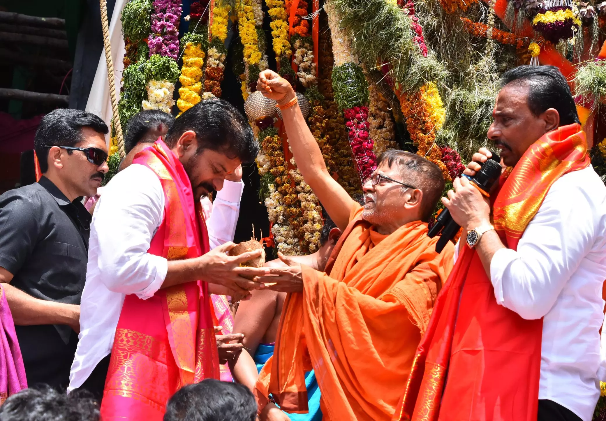 Hyderabad Stands As Symbol of Harmony, Says Revanth After Khairatabad Ganesh Darshan
