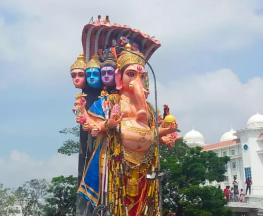 Hyderabad Gets Ready To Bid Farewell To Ganesha Hyderabad Gets Ready To Bid Farewell To Ganesha