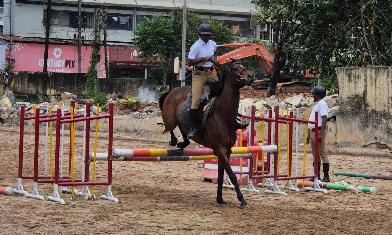 Mounted Women Police Deployed For Ganesh Immersion Duty