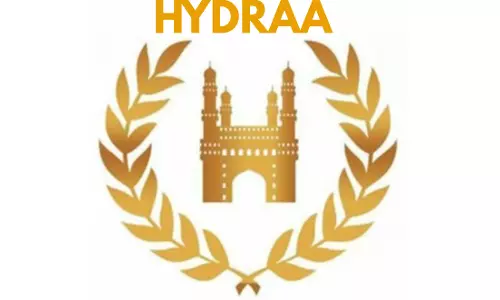 HYDRAA Books 3 Men for Misusing its Name