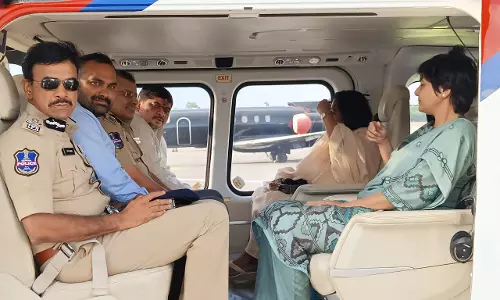 Minister, Officials Monitor Immersion Routes Minister, Officials Monitor Immersion Routes