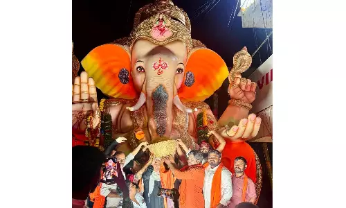 Muslim Woman Wins Ganesha Laddu Auction in Nirmal Muslim Woman Wins Ganesha Laddu Auction in Nirmal