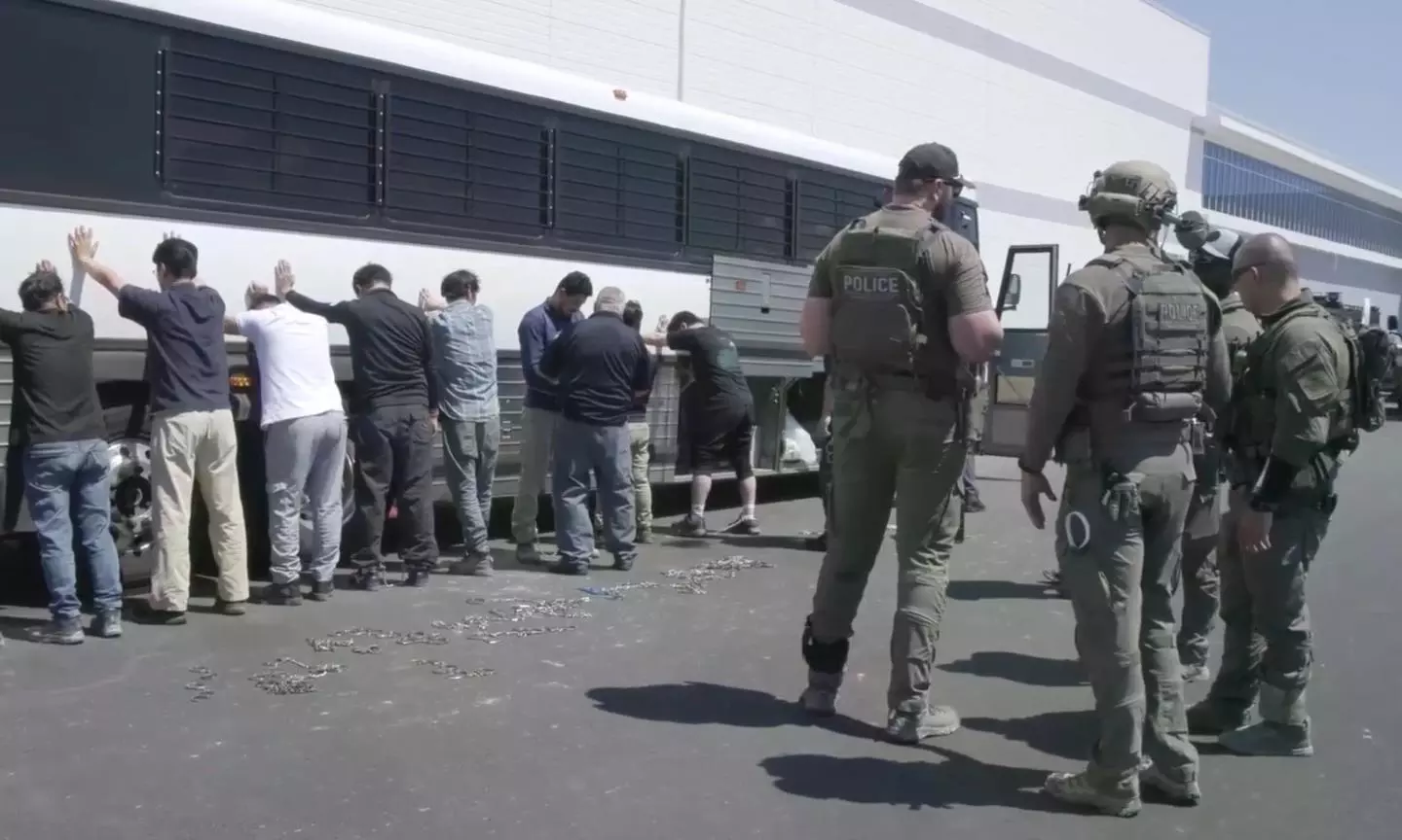 Hyundai Plant Raid in Georgia: South Korea to Bring Back 300 Detained  Workers