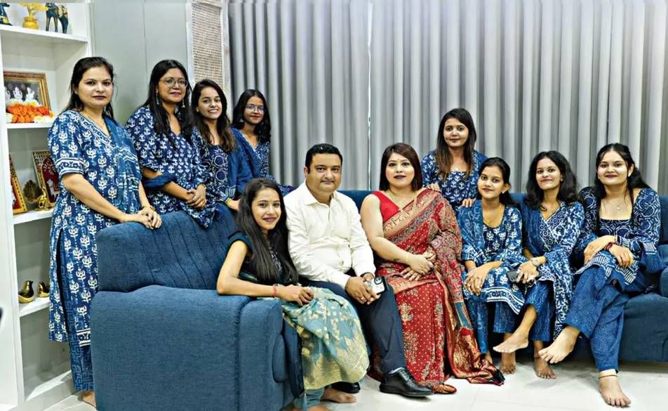 Enterprising Housewives On Screen Enterprising Housewives On Screen