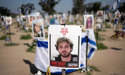 Trump Issues Last Warning to Hamas Over Hostages Trump Issues Last Warning to Hamas Over Hostages