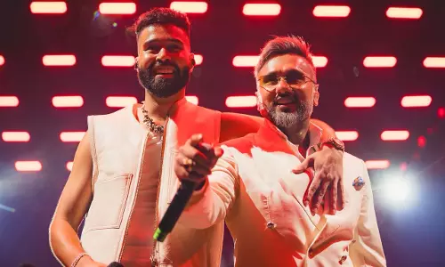 AP Dhillon Enthralls 15000 Fans In Dubai, With Surprise Cameos By Yo Yo Honey Singh & Swae Lee