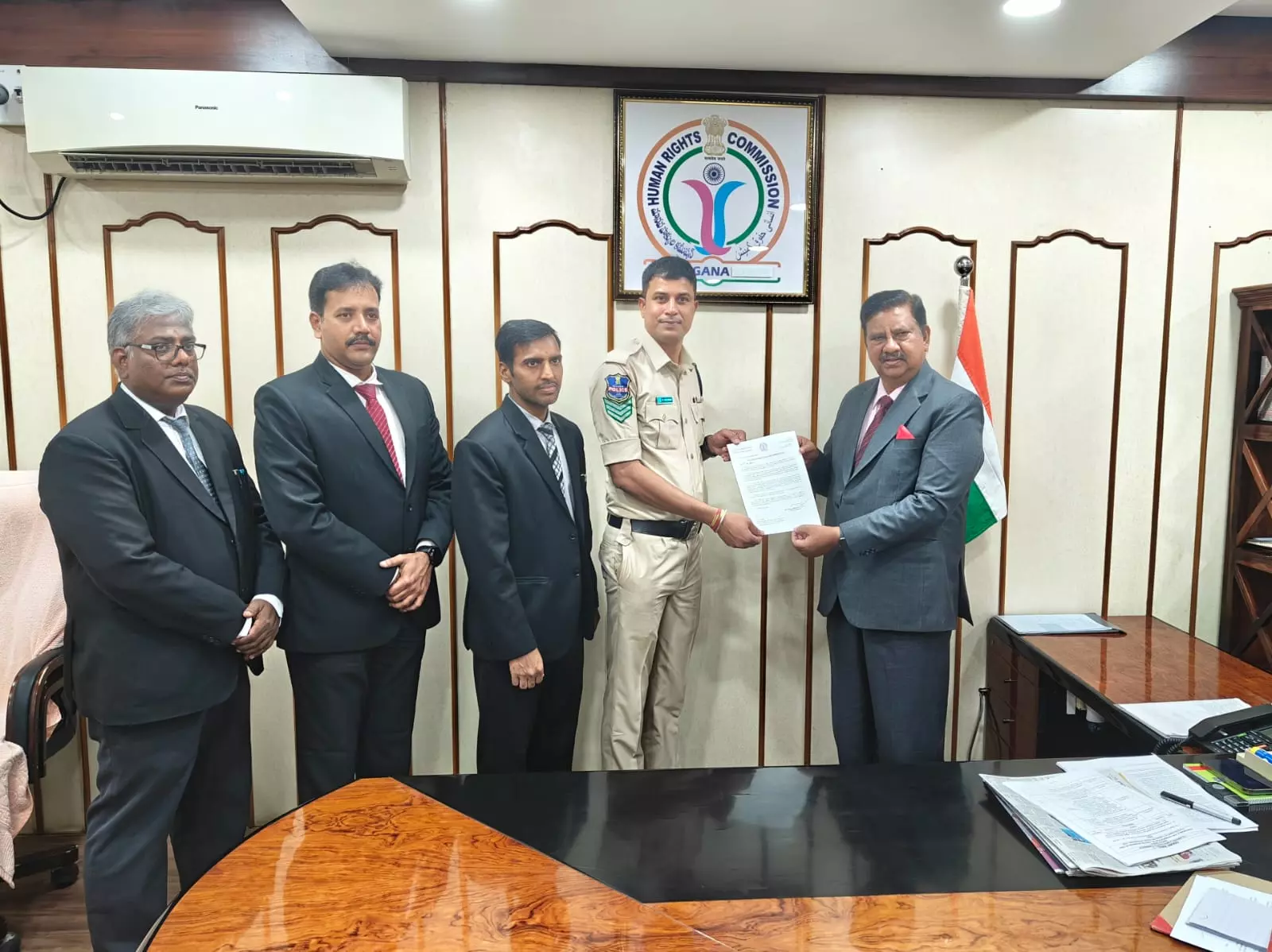 TGHRC Chairperson Appreciates CAR Constable for Humanitarian Service TGHRC Chairperson Appreciates CAR Constable for Humanitarian Service