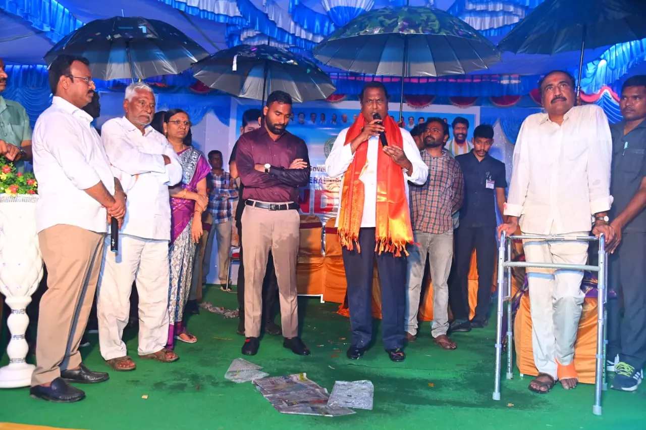 Sand Bazaars to Curb Exploitation: Min.