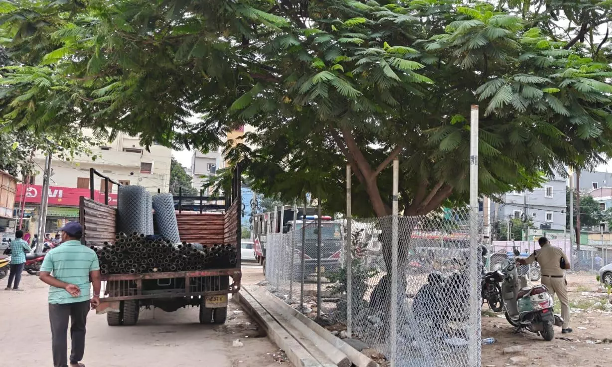 Hydraa Reclaims Rs.100 CR LAND KUKATPALLY Hydraa Reclaims Rs.100 CR LAND KUKATPALLY