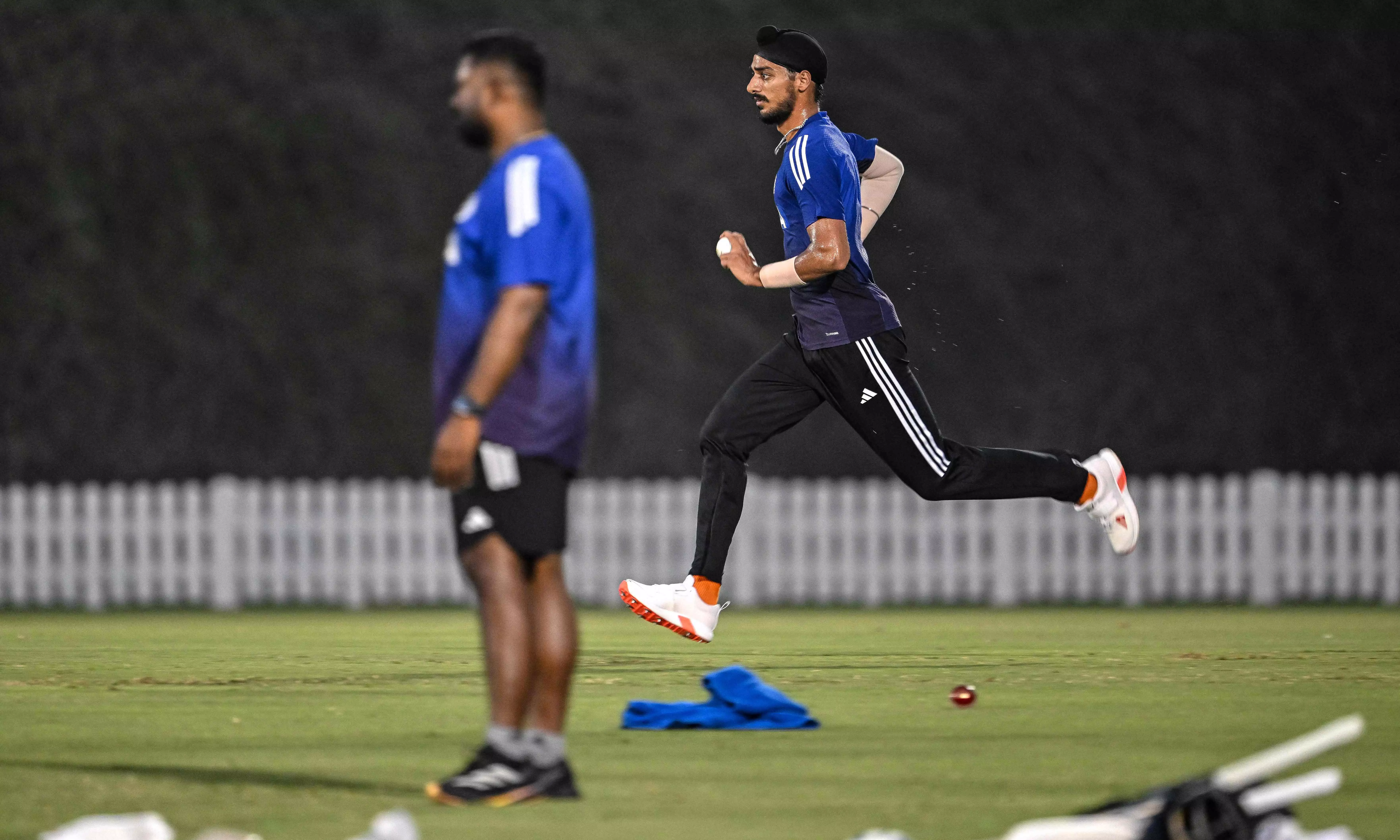 Is Arshdeep Carrying Niggle or Eight-Batter Theory Keeping Him Out of Indian Playing XI? Is Arshdeep Carrying Niggle or Eight-Batter Theory Keeping Him Out of Indian Playing XI?