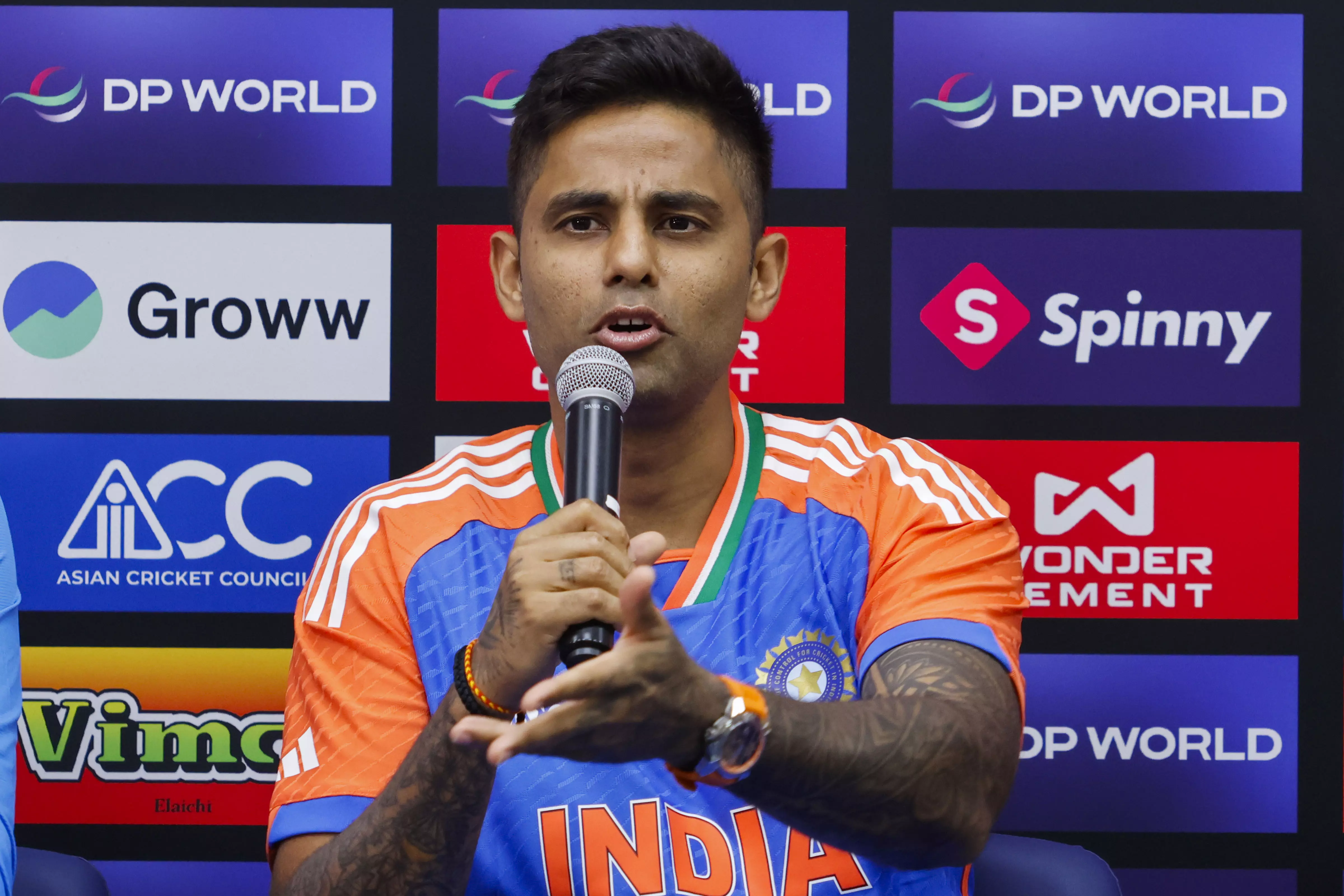 A Towel Fell, But SKY Rose