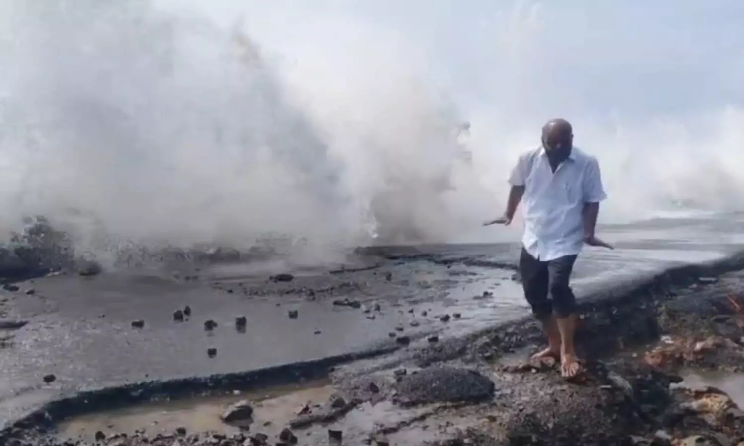 Uppada Coast Turbulent, ex-MLA Tumbles in Raging Sea Waves