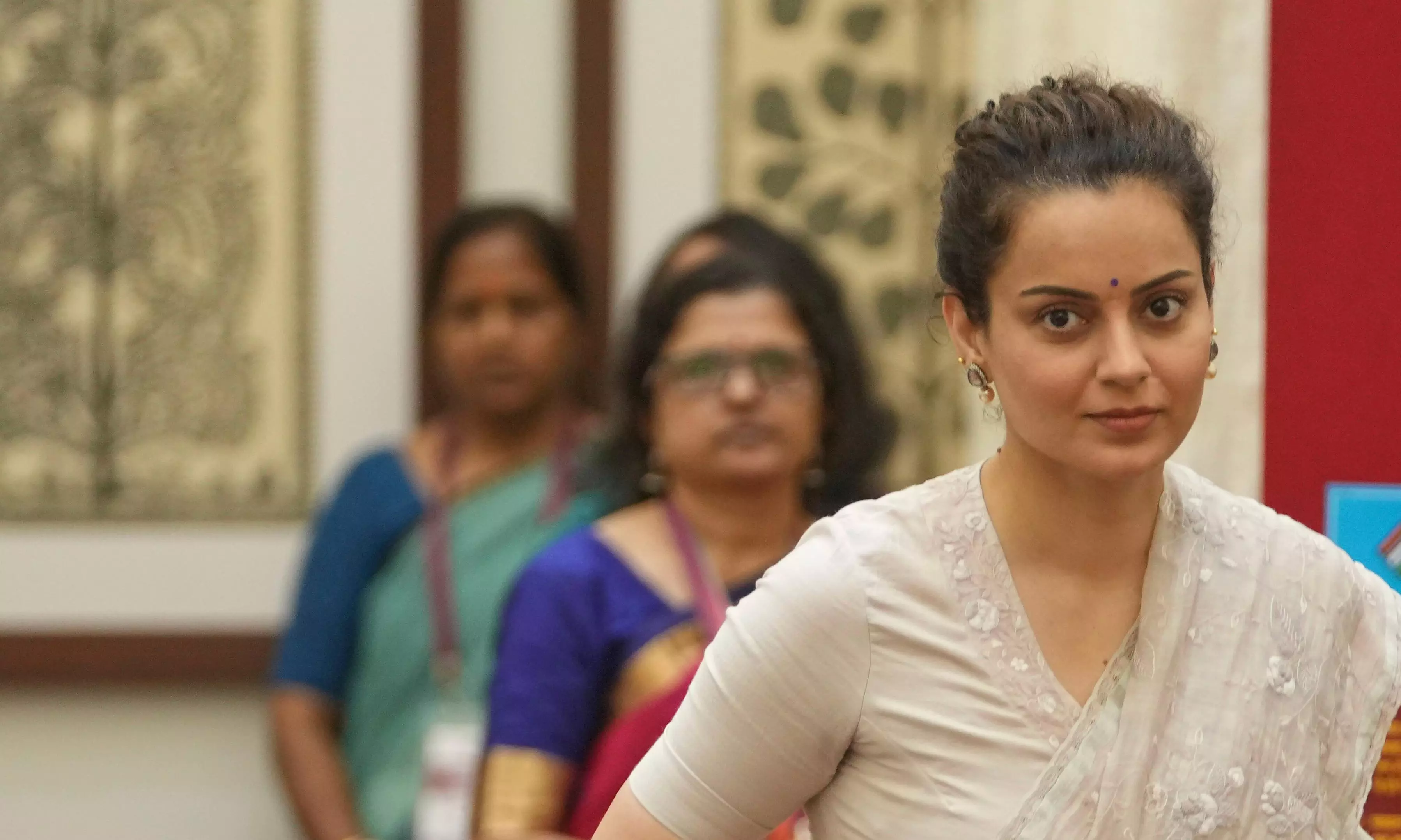Kangana Drops SC Plea in Farmers Protest Defamation Case