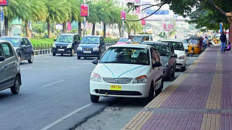 Telangana Make Reflectors, Tapes Mandatory For Vehicles