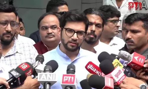 Aaditya Thackeray Calls BCCI ‘Anti-National’ Over India-Pakistan Match Aaditya Thackeray Calls BCCI ‘Anti-National’ Over India-Pakistan Match