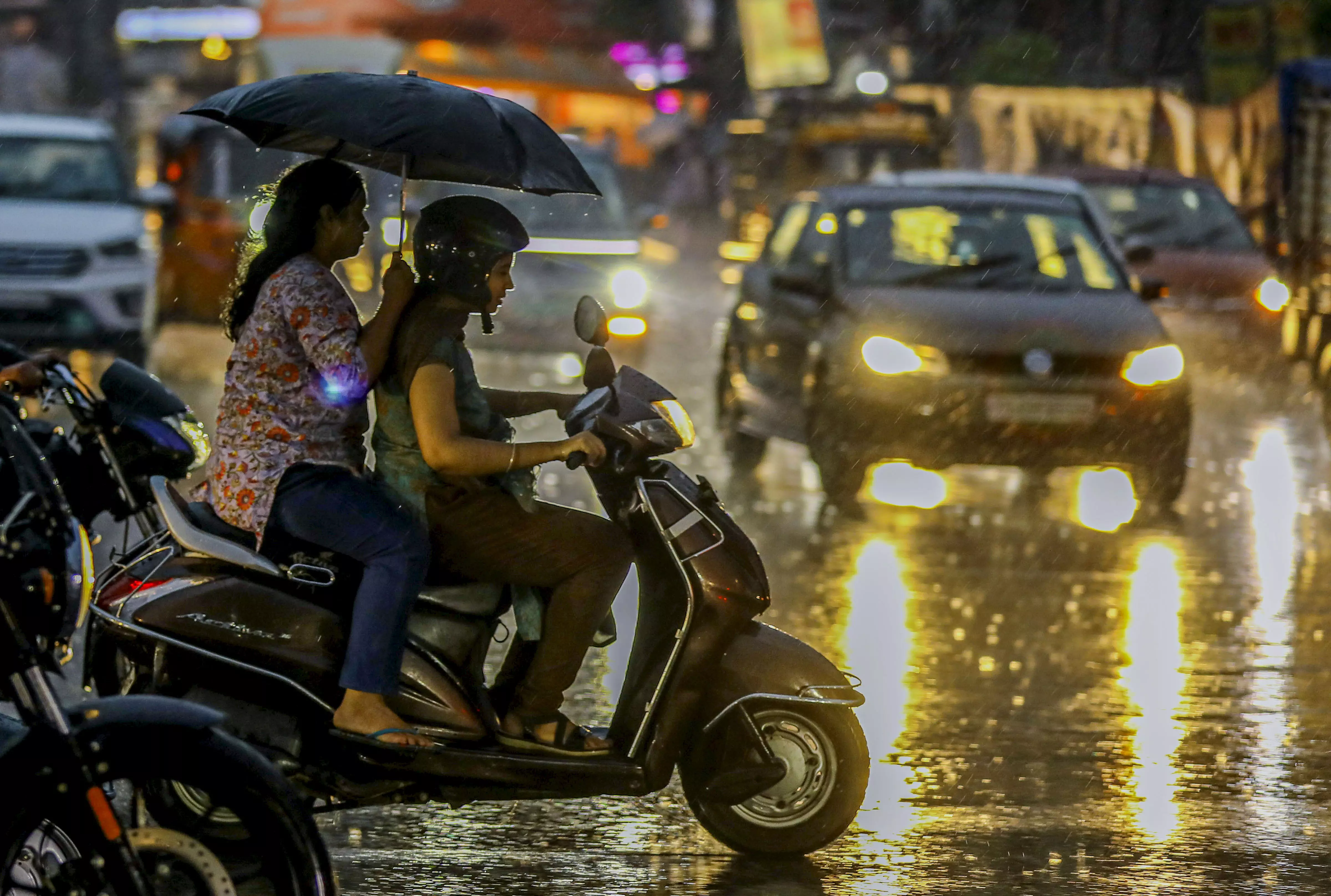 Telangana: Orange Alert Issued for 5 Districts