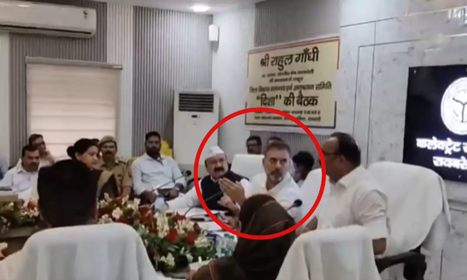 Watch: Rahul Gandhi, UP Minister Engage in Heated Exchange in Raebareli Watch: Rahul Gandhi, UP Minister Engage in Heated Exchange in Raebareli