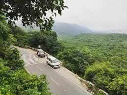 Pilgrims Escape Landslide On Nallamala Ghat Road; Darshan Temporarily Halted