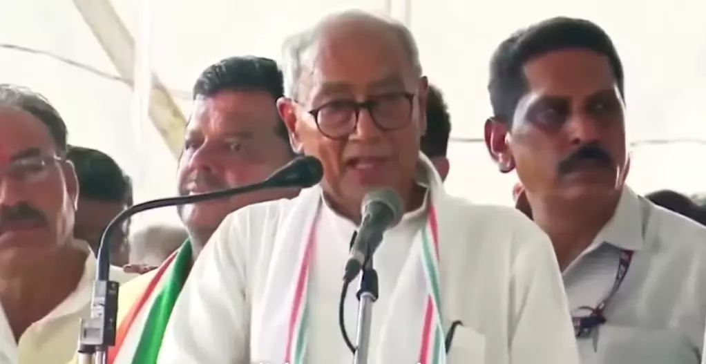 Digvijay Questions Madhya Pradesh Govts Ladli Behna Scheme, Calls It A Drop in Ocean to Make Women Self-Reliant