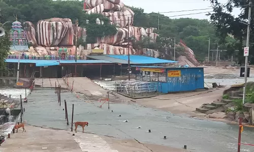 Floods Keep Edupayala Temple out of Bounds Floods Keep Edupayala Temple out of Bounds
