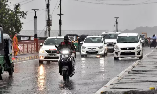 Lightning Kills 4, Heavy Rain Lashes State