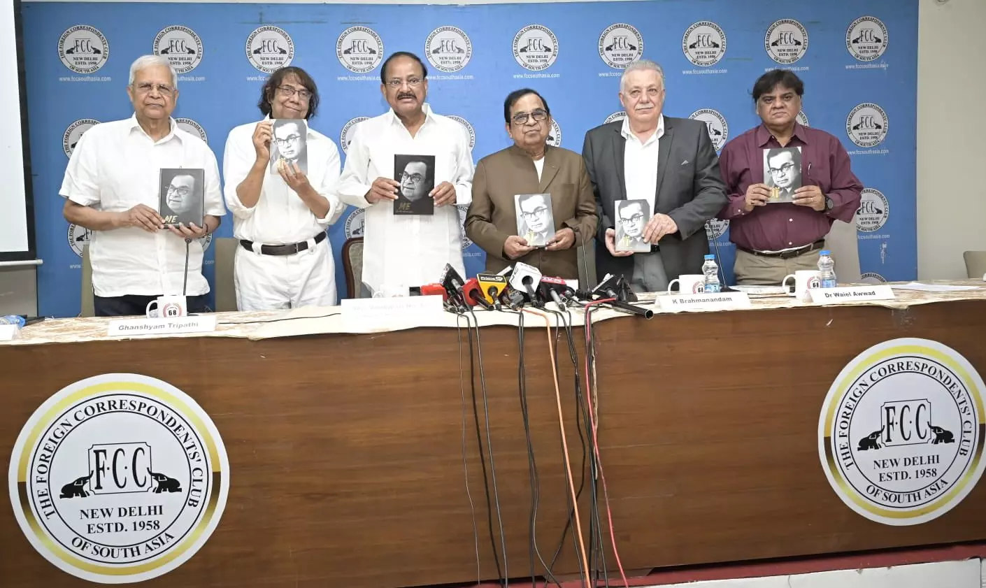 Brahmanandam Breaks Silence on Political Entry During Autobiography Launch